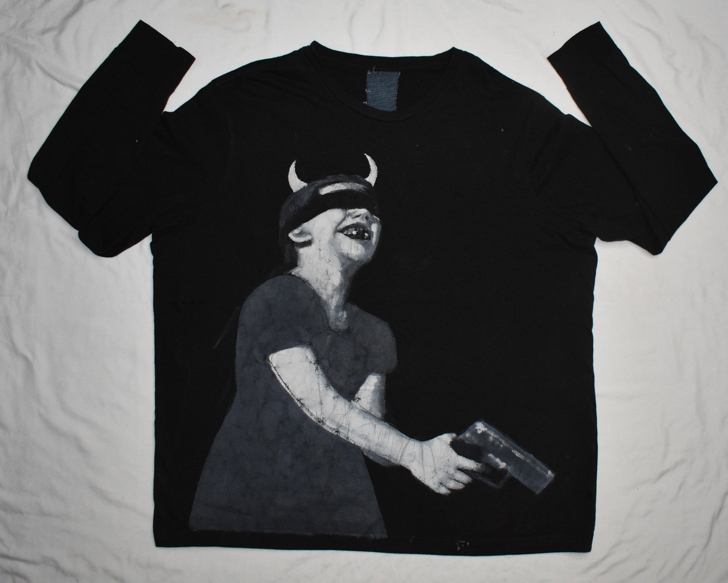 GIRL W. GUN