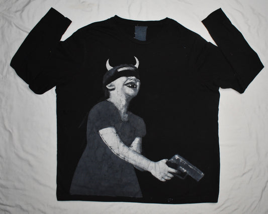 GIRL W. GUN